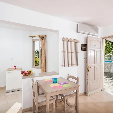 公寓式酒店 Panorama-seaview & 赫索尼索斯