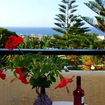 Aparthotel Panorama-seaview & 3*