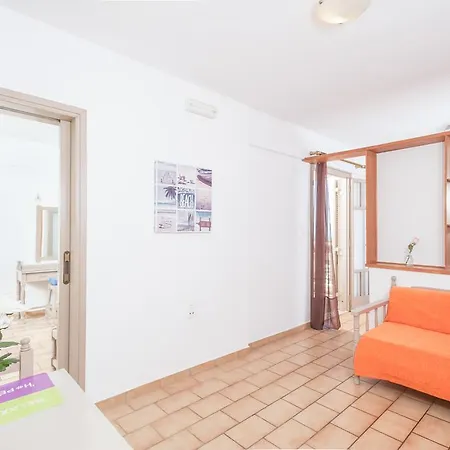 Aparthotel Panorama-seaview & Hersonissos (Crete)