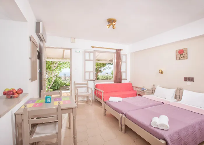 Panorama-seaview & Aparthotel 3*