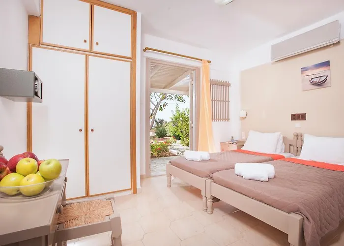 Panorama-seaview & 3*